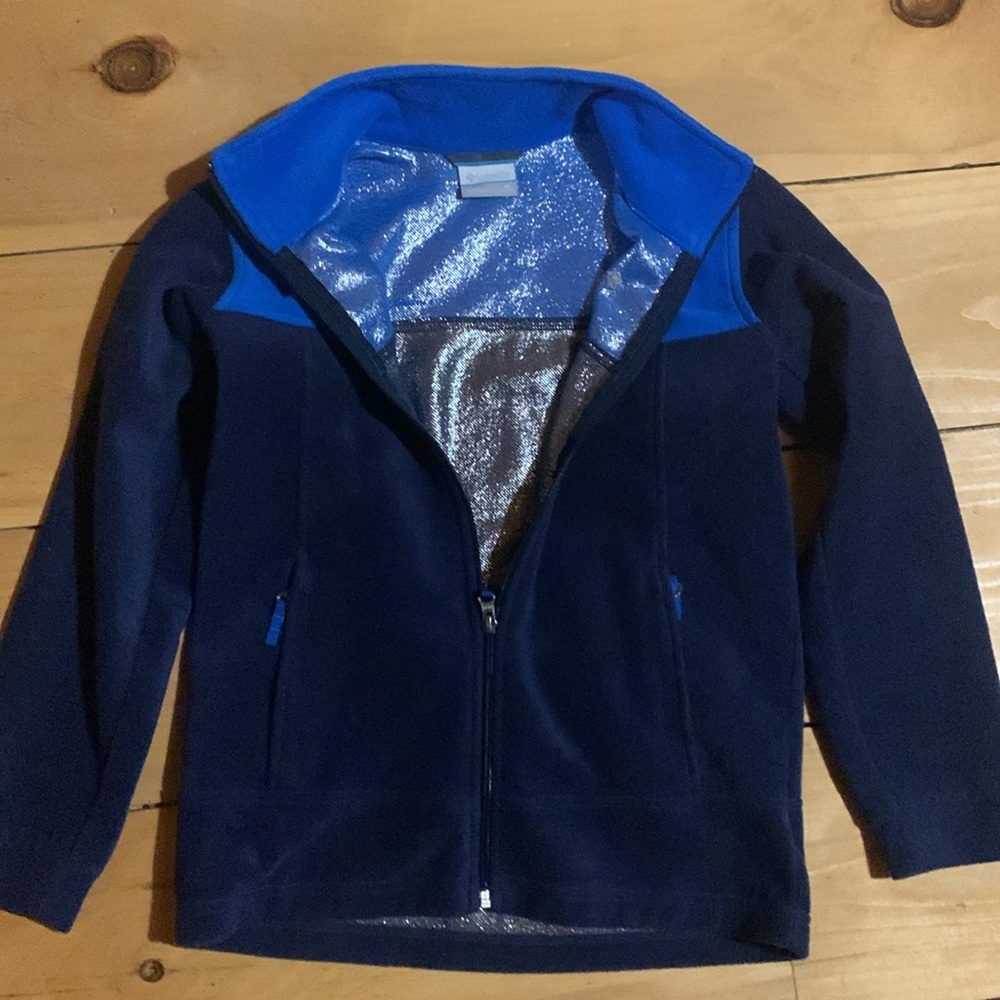 Youth M Columbia fleece